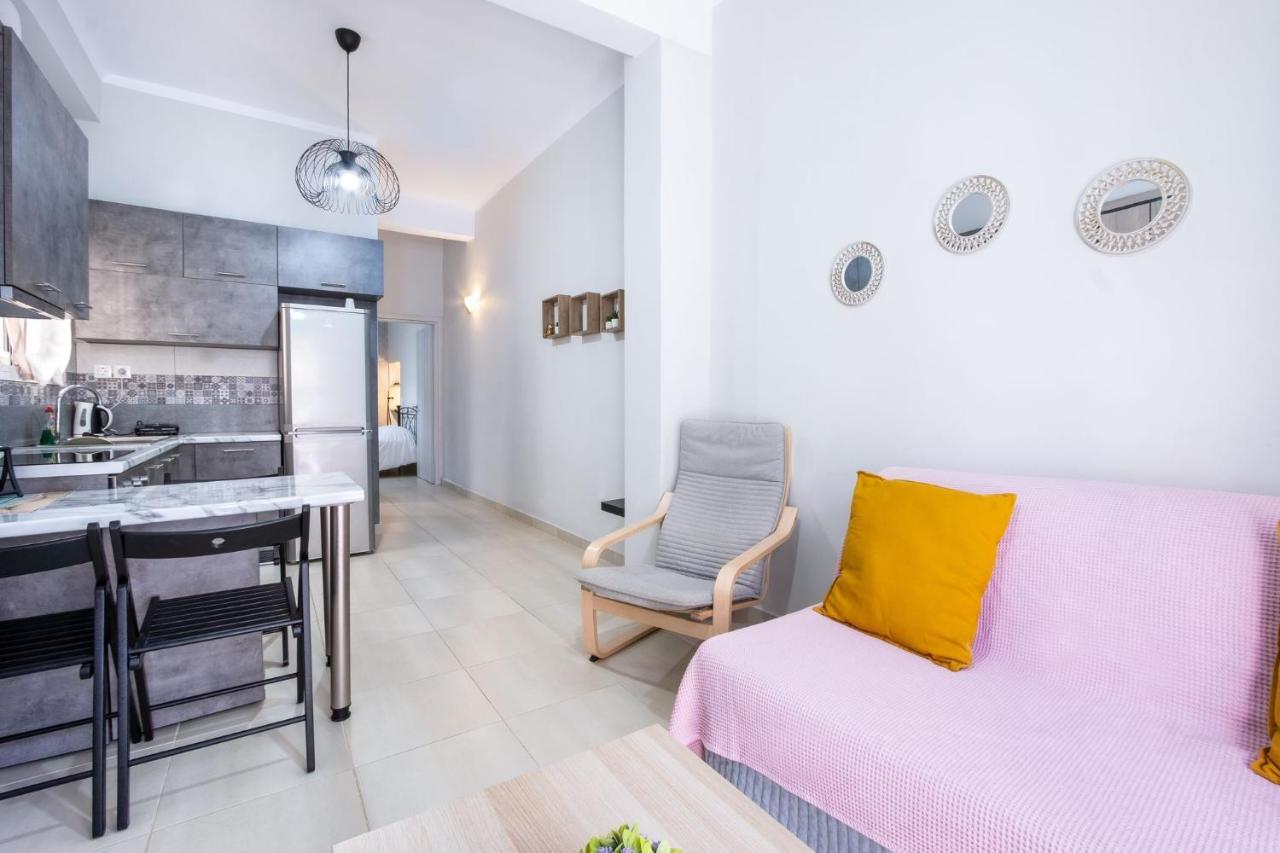 Joyfull Apartment In Piraeus Luaran gambar